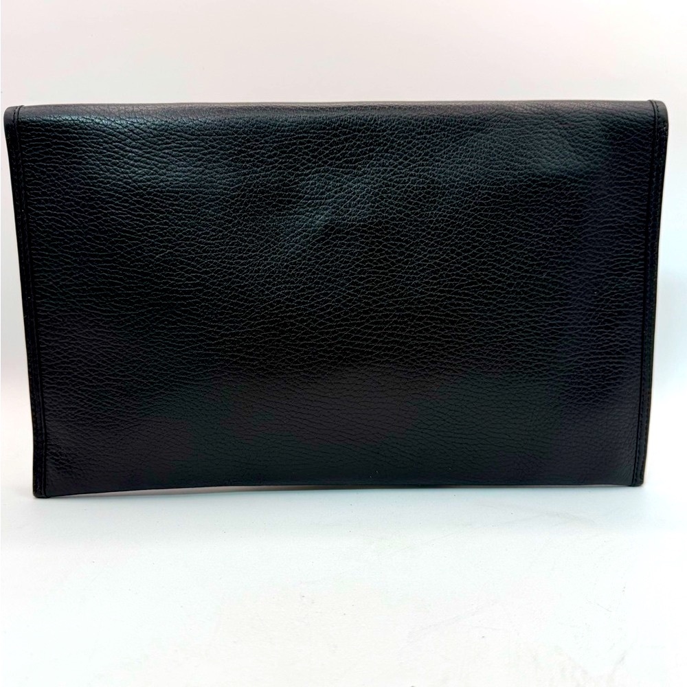 Gucci ‘Interlocking G’s Envelope Slouchy Clutch’ - Picture 3 of 10